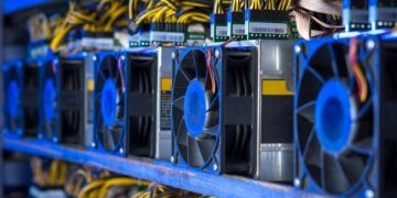 Amid Chinese Crackdown, America’s Foundry USA Mining Pool Enters Top Ten Spot