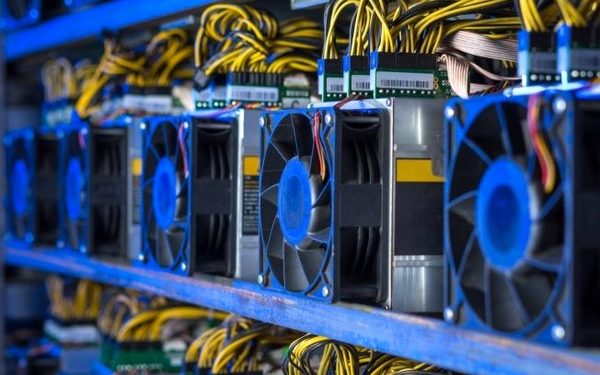Amid Chinese Crackdown, America’s Foundry USA Mining Pool Enters Top Ten Spot