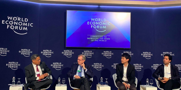 Topp Jirayut, Bitkub’s Group CEO – A Thai unicorn startup attends a visionary discussion on the topic “DeFi – Future of Decentralized Governance” at World Economic Forum: Davos 2022